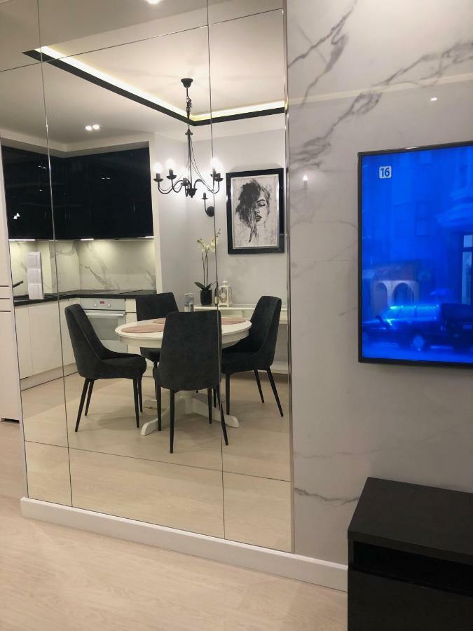 Apartament Blizej Morza Sorrento Z Garazem Kołobrzeg Exteriör bild