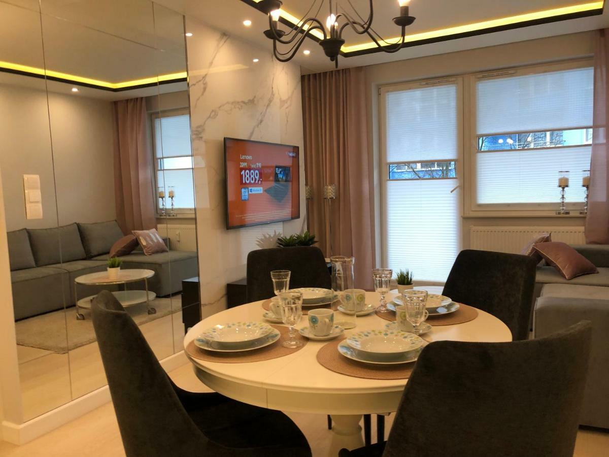 Apartament Blizej Morza Sorrento Z Garazem Kołobrzeg Exteriör bild