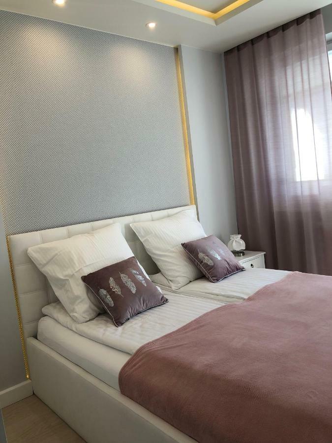 Apartament Blizej Morza Sorrento Z Garazem Kołobrzeg Exteriör bild
